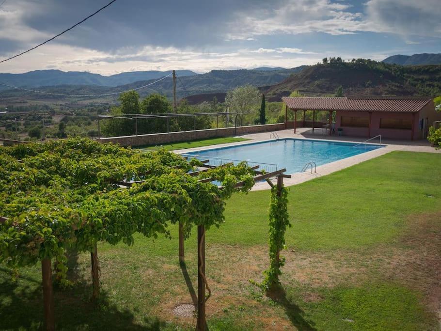 Apartamento Boutique Talarn Exterior photo